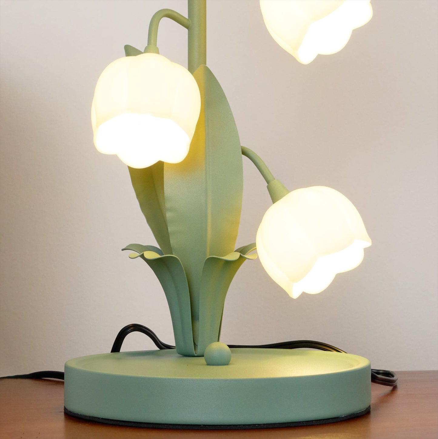 Bell Orchid Table Lamp | Elegant Floral Indoor Light