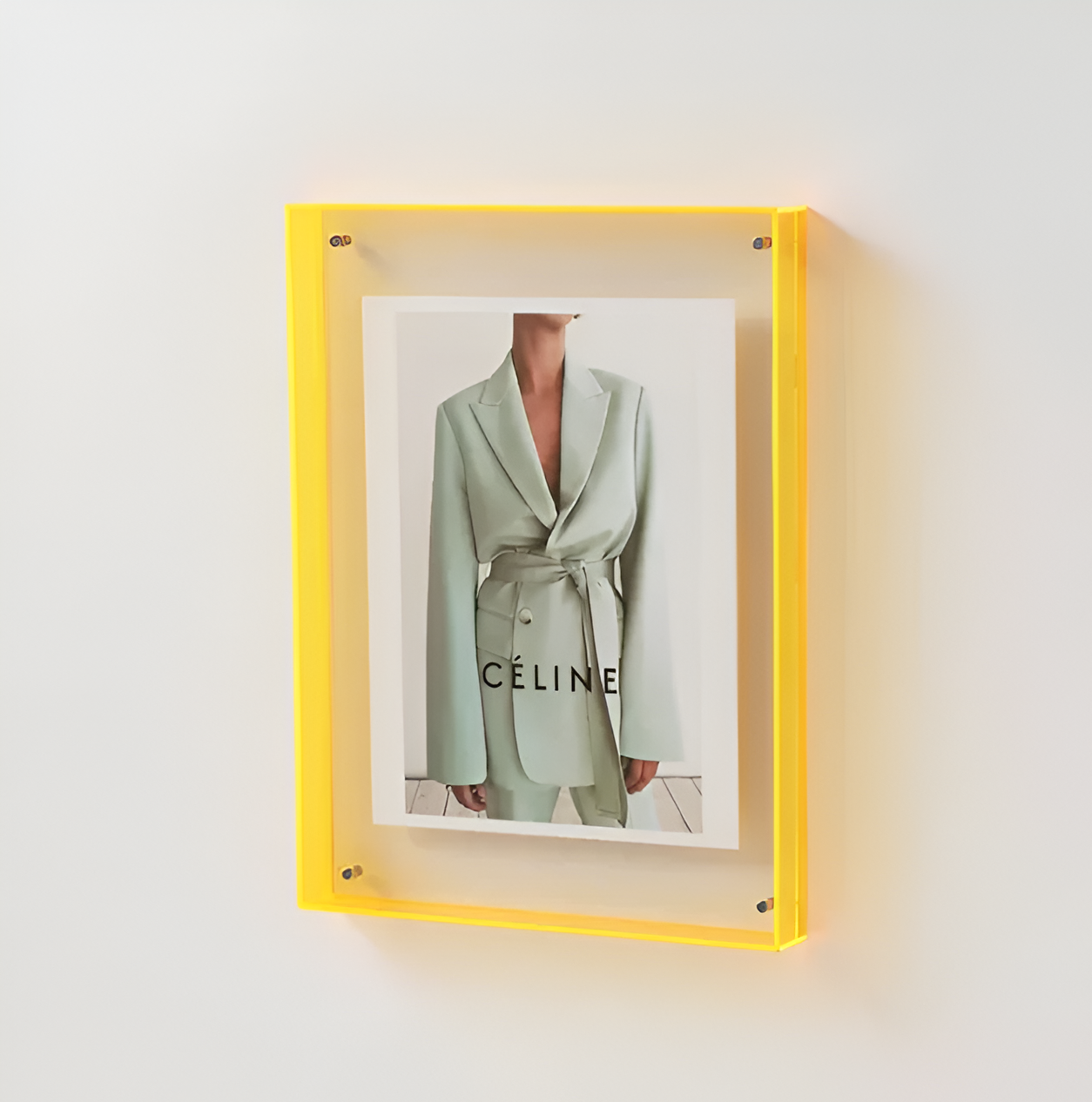 Seravina Acrylic Photo Frame