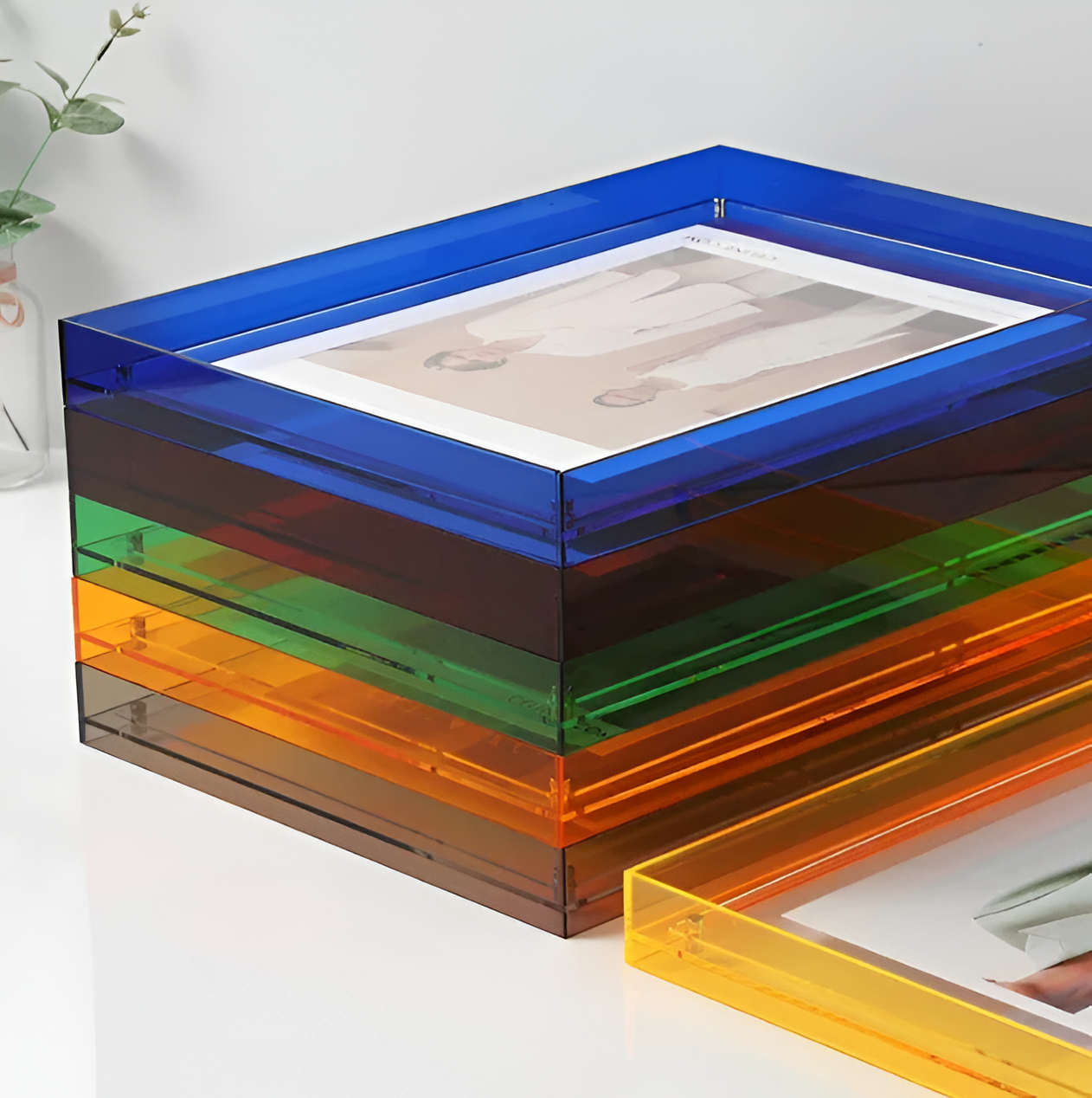 Seravina Acrylic Photo Frame